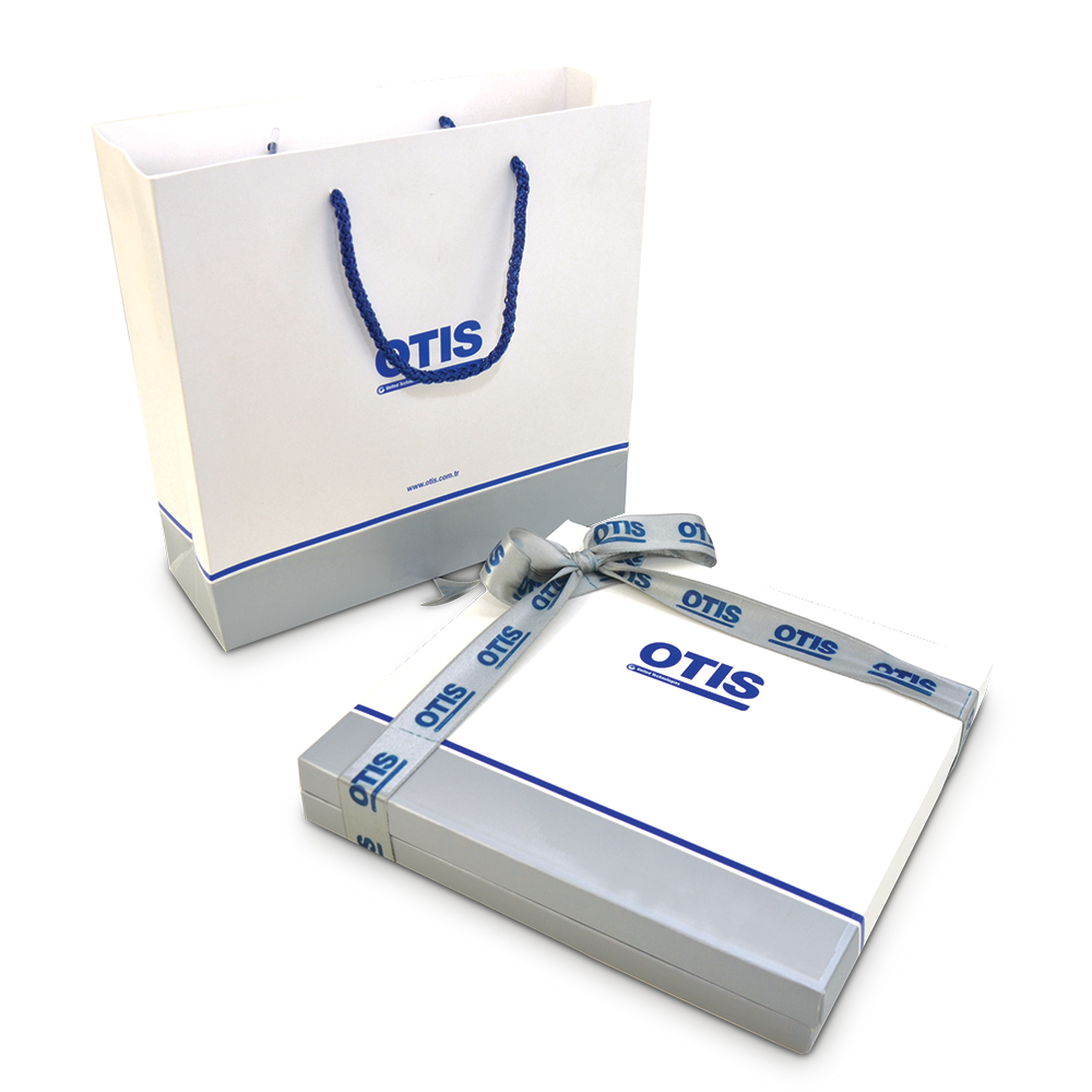 Özel Kutuda 48’lik Logolu Çokos